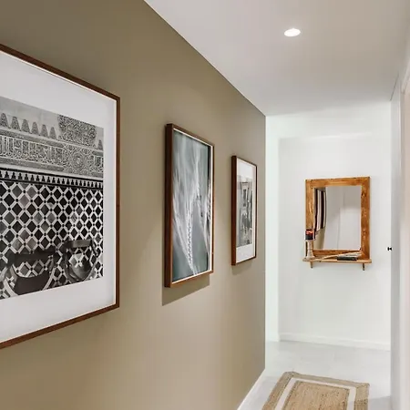 Aldeire - 2 Bedrooms, Office In Eixample Esquerra Lägenhet