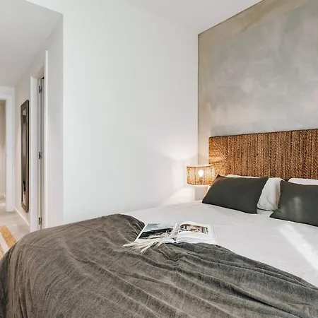 Aldeire - 2 Bedrooms, Office In Eixample Esquerra * Barcellona