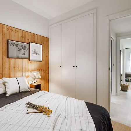 Aldeire - 2 Bedrooms, Office In Eixample Esquerra 아파트