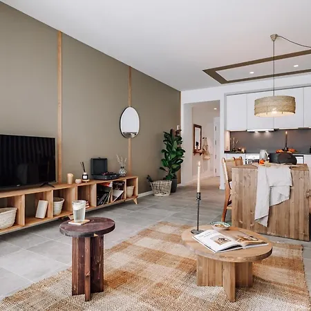 아파트 Aldeire - 2 Bedrooms, Office In Eixample Esquerra 바르셀로나