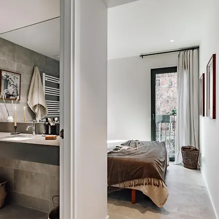 Aldeire - 2 Bedrooms, Office In Eixample Esquerra 아파트