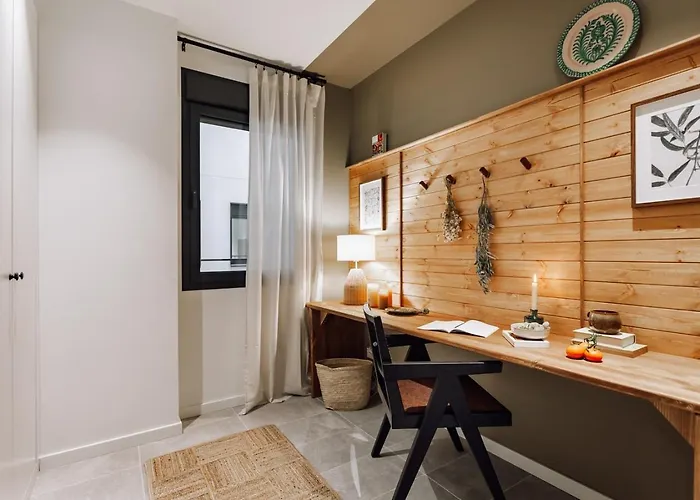 Aldeire - 2 Bedrooms, Office In Eixample Esquerra Barcelona